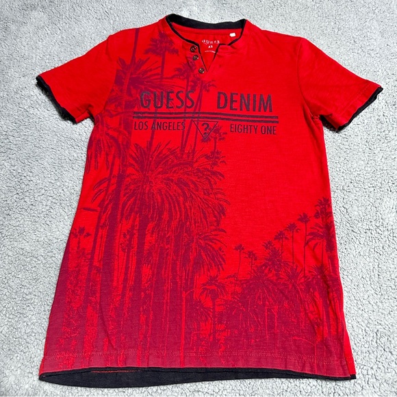 GUESS Men’s Red Palm Tree T-Shirt Size XS LA Graphic Henley Cotton Blend - Picture 1 of 6
